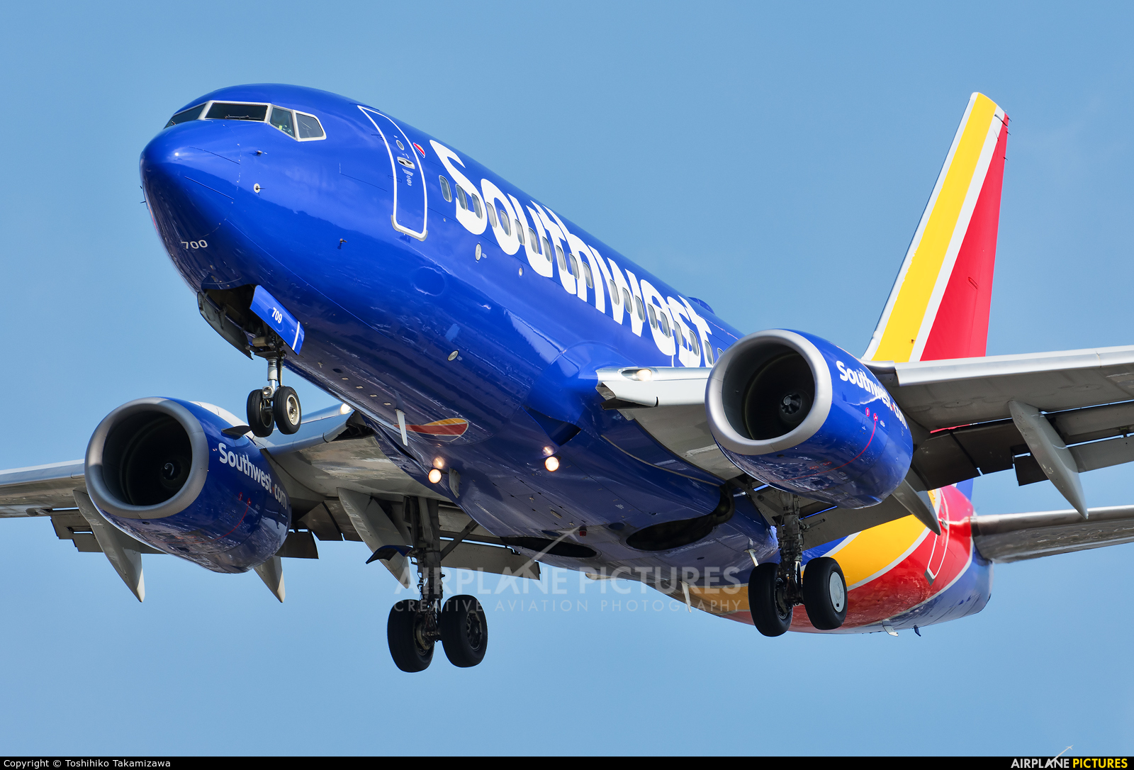 Southwest Airlines N709SW aircraft at Los Angeles Intl