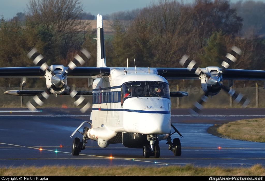 Cobham Leasing G-MAFE aircraft at Edinburgh