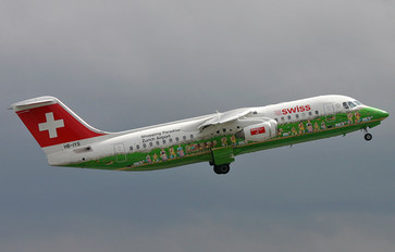 HB-IYS - Swiss British Aerospace BAe 146-300/Avro RJ100