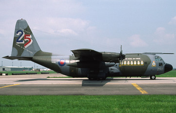 XV292 - Royal Air Force Lockheed Hercules C.1P