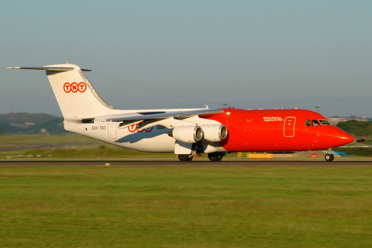 TNT OO-TAS aircraft at Edinburgh