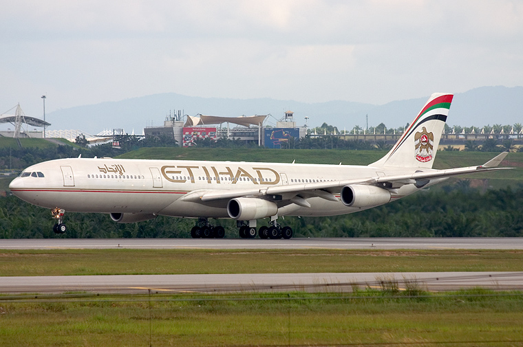 Etihad Airways A6-EYC aircraft at Kuala Lumpur Intl