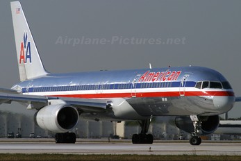 N630AA - American Airlines Boeing 757-200