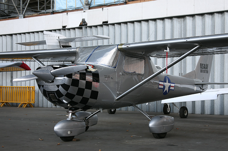 Private G-OIDW aircraft at Perth - Scone