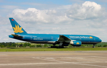 VN-A144 - Vietnam Airlines Boeing 777-200ER