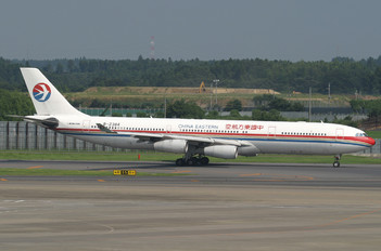 B-2384 - China Eastern Airlines Airbus A340-300