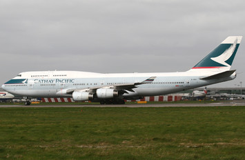 B-HOV - Cathay Pacific Boeing 747-400