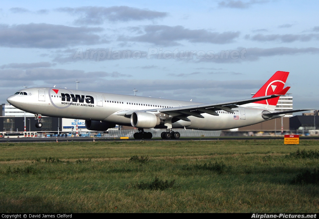 Northwest Airlines N803NW aircraft at Amsterdam - Schiphol
