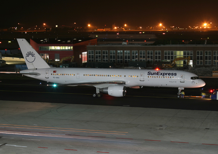 SunExpress TC-SNA aircraft at Frankfurt