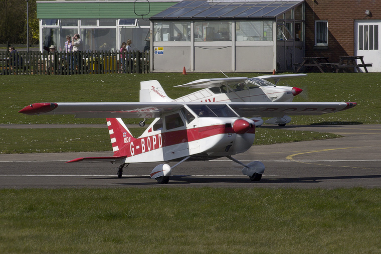 Private G-BOPD aircraft at Fife - Glenrothes