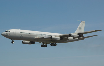 A20-261 - Australia - Air Force Boeing 707-300