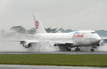 EC-IOO - Air Pullmantur Boeing 747-300