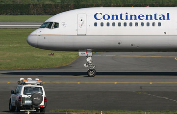 N17139 - Continental Airlines Boeing 757-200