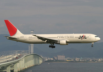 JA8265 - JAL - Japan Airlines Boeing 767-300