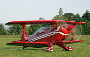 G-BYIP - Private Pitts S-2A Special