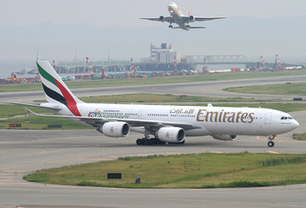 A6-ERD - Emirates Airlines Airbus A340-500
