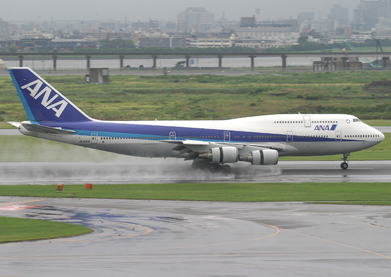 ANA - All Nippon Airways JA401A aircraft at Tokyo - Haneda Intl