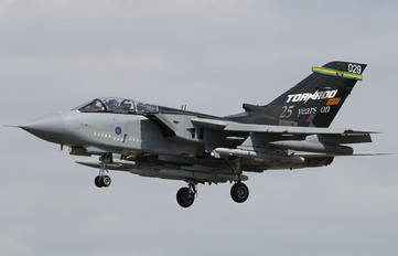 ZA469 - Royal Air Force Panavia Tornado GR.4 / 4A