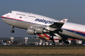 9M-MPM - Malaysia Airlines Boeing 747-400