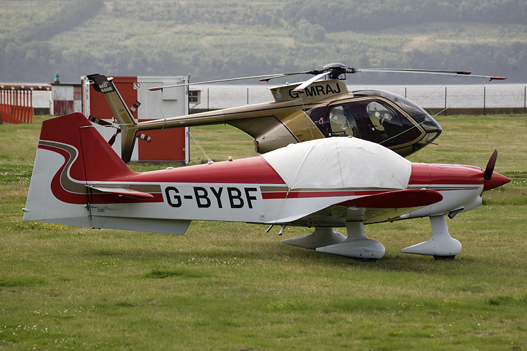 Private G-BYBF aircraft at Dundee
