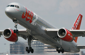G-LSAE - Jet2 Boeing 757-200