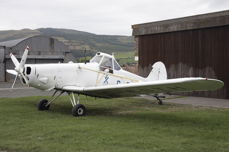 Scottish Gliding Union G-BSTH aircraft at Portmoak
