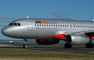 VH-VQU - Jetstar Airways Airbus A320