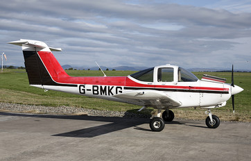 G-BMKG - Leading Edge Piper PA-38 Tomahawk