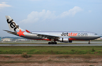 VH-EBB - Jetstar Airways Airbus A330-200