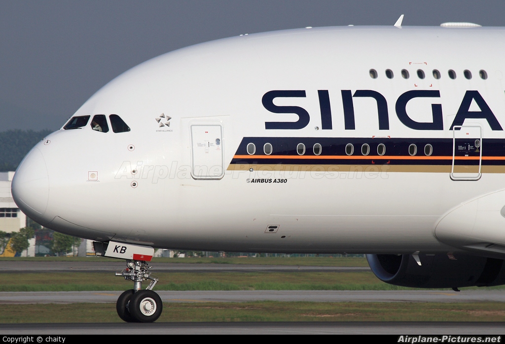 Singapore Airlines 9V-SKB aircraft at Kuala Lumpur Intl