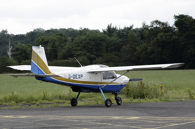 Private G-DEXP aircraft at Tattenhill