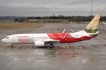 VT-AXV - Air India Express Boeing 737-800