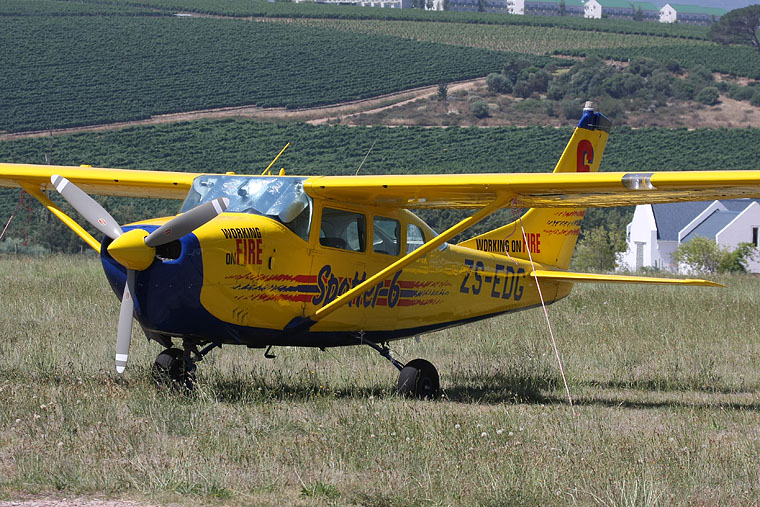 Private ZS-EDG aircraft at Stellenbosch