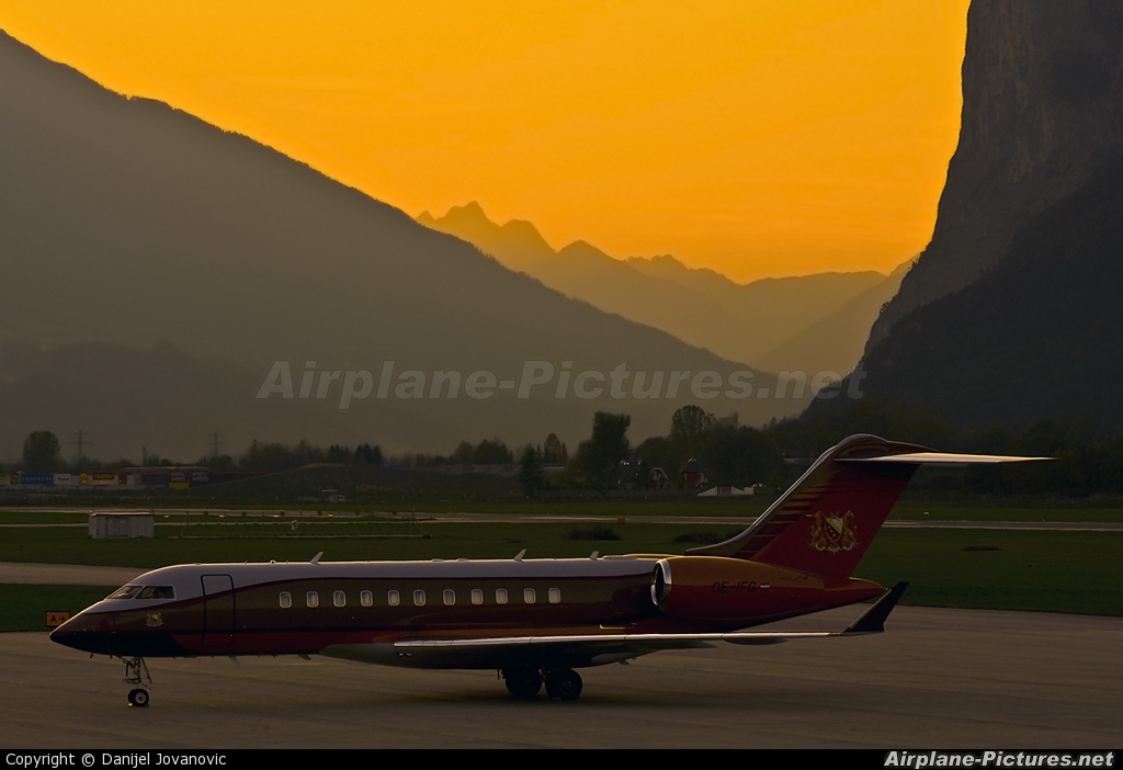 Global Jet Austria OE-IFG aircraft at Innsbruck
