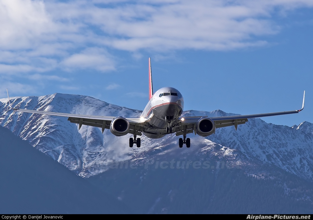 Lauda Air OE-LNT aircraft at Innsbruck