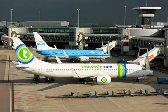 PH-HZO - Transavia Boeing 737-800