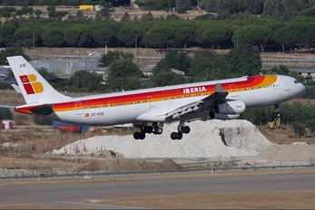 EC-KSE - Iberia Airbus A340-300