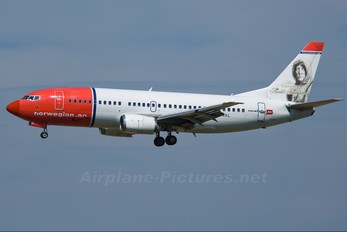 LN-KKL - Norwegian Air Shuttle Boeing 737-300