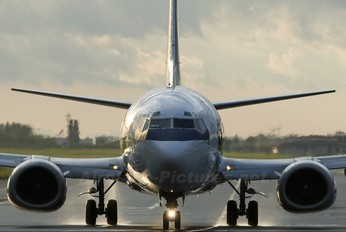 SP-LKA - LOT - Polish Airlines Boeing 737-500