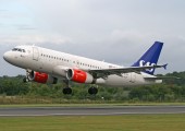 SAS - Scandinavian Airlines OY-KBP image