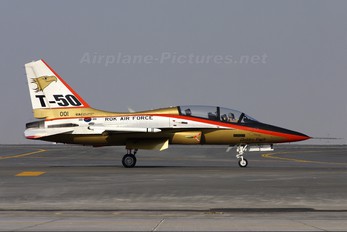 05-001 - Korea (South) - Air Force Korean Aerospace T-50 Golden Eagle