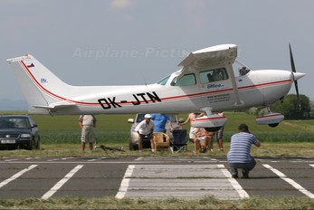 OK-JTN - Sky Office Cessna 172 Skyhawk (all models except RG)