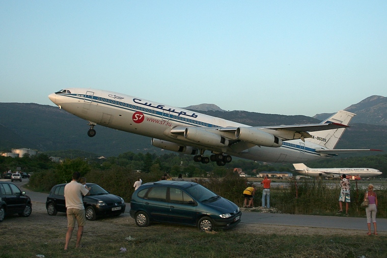 S7 Airlines RA-86089 aircraft at Tivat