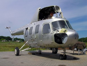 - - Private Mil Mi-2