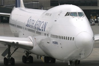 ZS-SAL - South African Airways Boeing 747-200