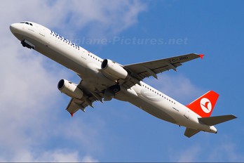 TC-JRD - Turkish Airlines Airbus A321