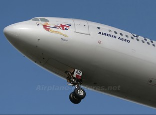 G-VFAR - Virgin Atlantic Airbus A340-300