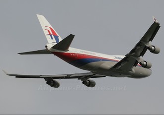 9M-MPJ - Malaysia Airlines Boeing 747-400
