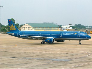 VN-A350 - Vietnam Airlines Airbus A321