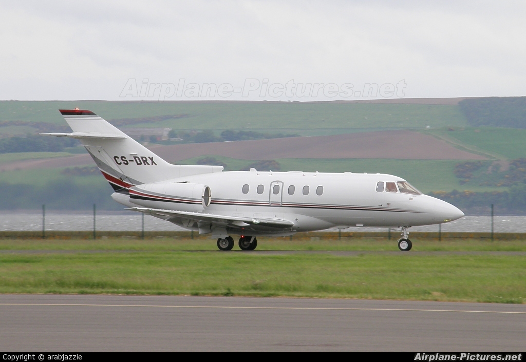 NetJets Europe (Portugal) CS-DRX aircraft at Dundee